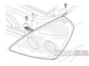 снятие передней фары Kia Carnival 2 (VQ) (1).jpg