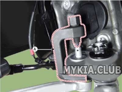 Замена передних пружин и амортизаторов Kia Stinger (CK) (7).jpg