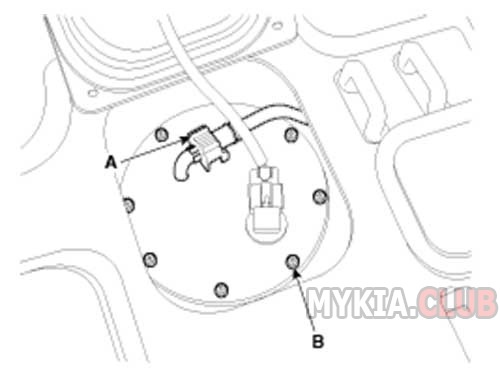 Замена топливного фильтра Kia Carnival 2 (VQ) бензин (3).jpg