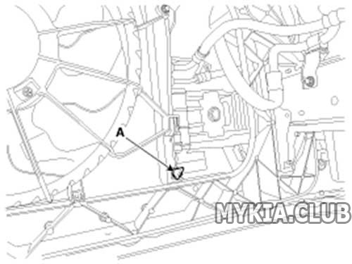 Замена радиатора охлаждения двигателя Kia Soul 1 (AM) 1.6L бензин (1).jpg