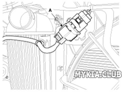 Замена радиатора охлаждения двигателя Kia Sorento 2 (XM) (6).jpg